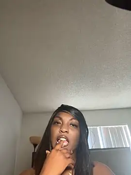 Snapshot of VeryTrulyYours chatting on March 2, 2026, 12:22 am VeryTrulyYours online show from March 2, 2026, 12:22 am