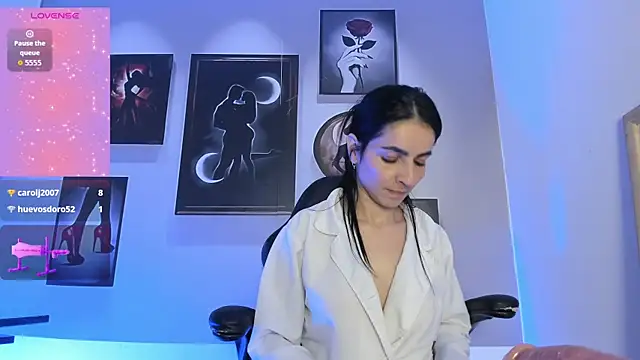 Samantha Velle online show from June 26, 2026, 9:04 am