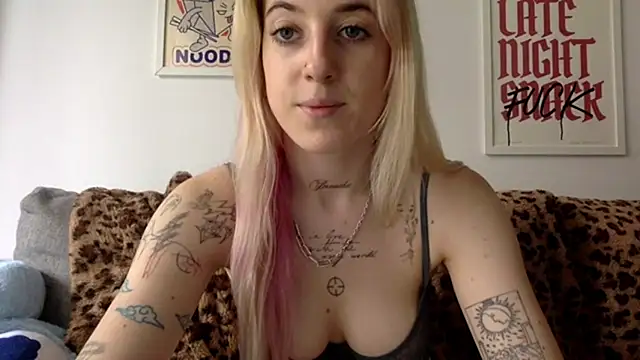EmmyWet online show from July 21, 2026, 12:17 pm