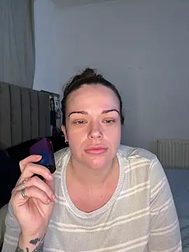 Snapshot of Cookieex chatting on February 28, 2026, 9:36 pm Cookieex online show from February 28, 2026, 9:36 pm