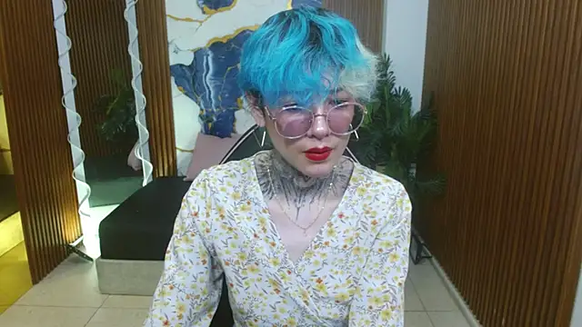 Snapshot of Lyra_tay chatting on April 9, 2026, 7:09 pm Lyra tay online show from April 9, 2026, 7:09 pm