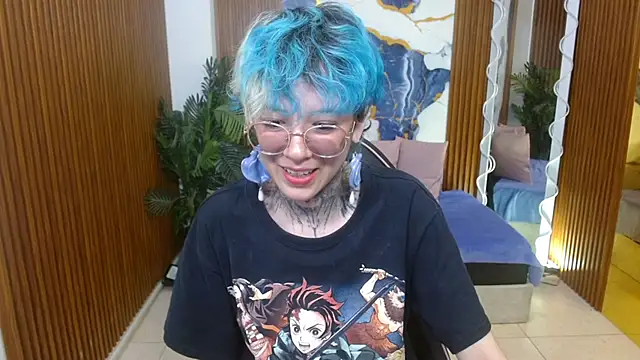 Snapshot of Lyra_tay chatting on April 15, 2026, 7:07 pm Lyra tay online show from April 15, 2026, 7:07 pm