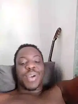 Il mercenario96 online show from June 19, 2026, 2:56 pm