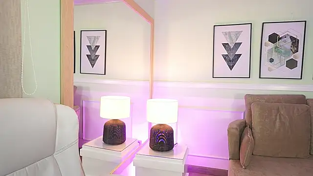 MandyCollins online show from March 23, 2026, 11:32 am