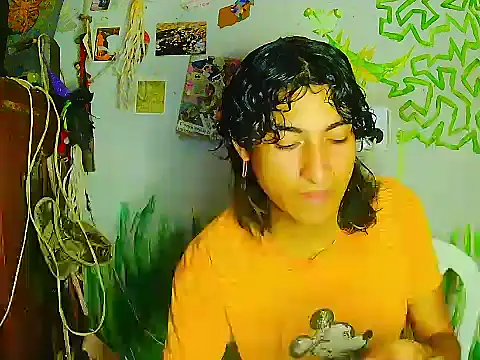 Snapshot of RAMONA_TIJERAX chatting on August 5, 2026, 9:20 pm RAMONA TIJERAX online show from August 5, 2026, 9:20 pm