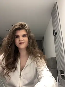 Lollipop p  online show from March 19, 2026, 8:42 pm