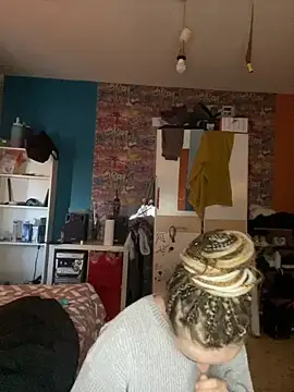 Melissa-Schneider online show from April 8, 2026, 12:06 pm