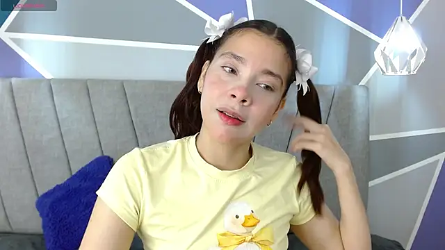 Sweet kitty 05 online show from June 18, 2026, 11:54 pm