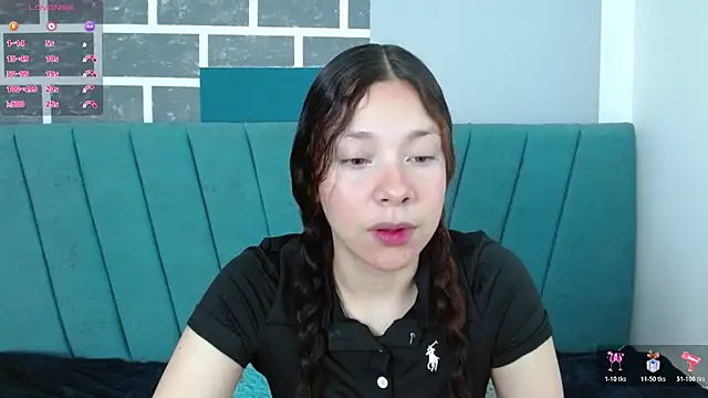 Snapshot of Sweet_kitty_05 chatting on March 24, 2026, 10:32 pm Sweet kitty 05 online show from March 24, 2026, 10:32 pm