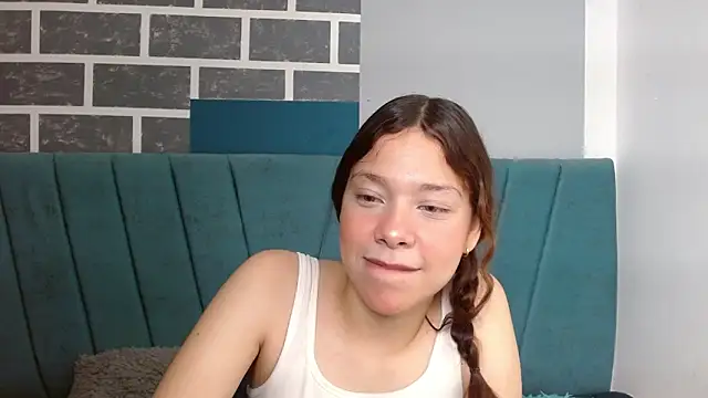 Sweet kitty 05 online show from April 21, 2026, 1:42 am