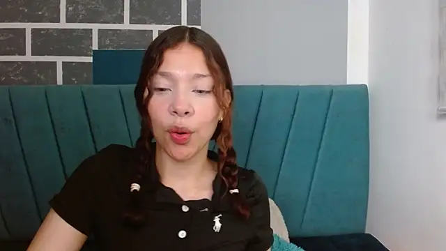 Sweet kitty 05 online show from April 23, 2026, 11:28 pm