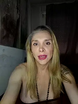 Snapshot of ssndratrans chatting on March 21, 2026, 8:41 am ssndratrans online show from March 21, 2026, 8:41 am