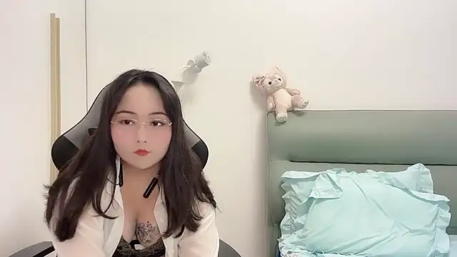 Susu-36E online show from April 23, 2026, 11:38 am