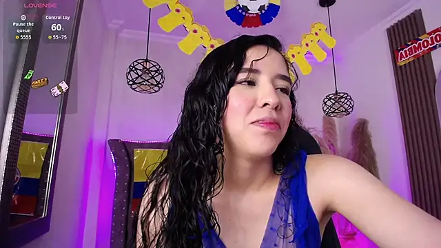 Amara Davis1 online show from June 11, 2026, 5:04 am