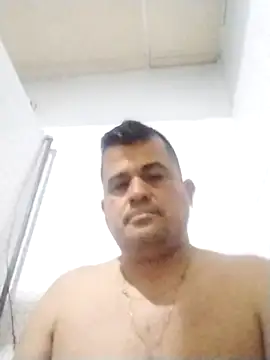 Snapshot of masacre38 chatting on March 8, 2026, 7:11 am masacre38 online show from March 8, 2026, 7:11 am