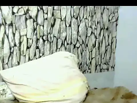 Snapshot of Hot_queen58 chatting on March 2, 2026, 2:45 am Hot queen58 online show from March 2, 2026, 2:45 am