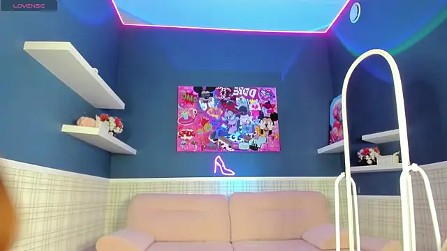 KiittieX online show from August 1, 2026, 8:23 am