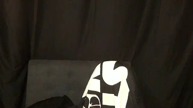 devilWithTats online show from April 27, 2026, 9:51 am