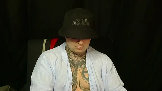 Snapshot of devilWithTats chatting on July 21, 2026, 2:29 pm devilWithTats online show from July 21, 2026, 2:29 pm