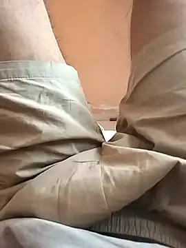 Snapshot of lion271998 chatting on February 28, 2026, 8:25 am lion271998 online show from February 28, 2026, 8:25 am