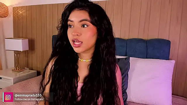 missprada  online show from March 16, 2026, 12:09 pm