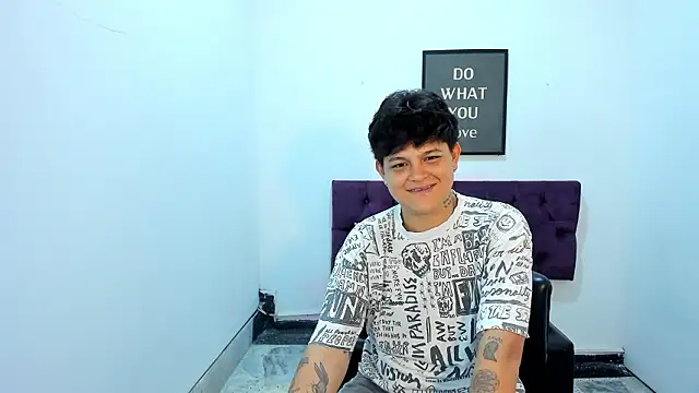 TomBoy Natali online show from March 22, 2026, 6:31 pm