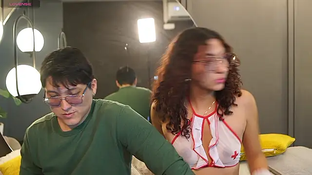 Mia and Belmonth online show from March 21, 2026, 7:07 pm