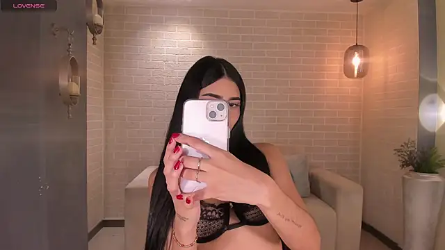 JasminBlake online show from April 11, 2026, 7:28 pm