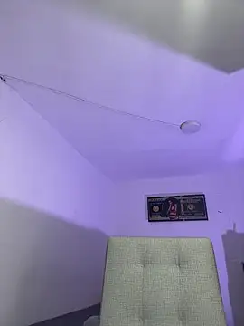 euforia grant online show from April 9, 2026, 12:01 am