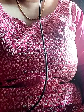 Snapshot of kulsum2 chatting on March 1, 2026, 4:23 am kulsum2 online show from March 1, 2026, 4:23 am