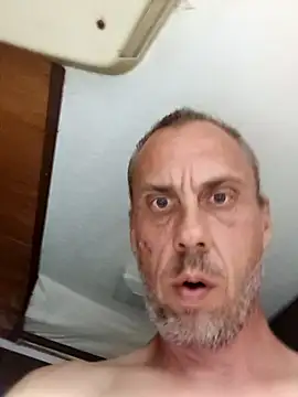 Snapshot of Mikiemic chatting on March 15, 2026, 12:50 am Mikiemic online show from March 15, 2026, 12:50 am