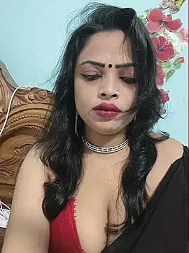 Snapshot of Beauty-3 chatting on July 22, 2026, 12:45 am Beauty-3 online show from July 22, 2026, 12:45 am