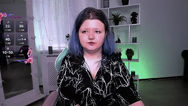 Lunaar  online show from April 17, 2026, 5:32 am