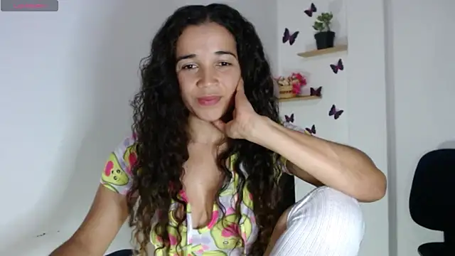 MagicHoney8 online show from March 17, 2026, 2:58 am