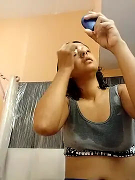 Snapshot of Sofia201918 chatting on February 28, 2026, 3:55 pm Sofia201918 online show from February 28, 2026, 3:55 pm