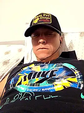 Snapshot of DoggiiDick chatting on March 4, 2026, 2:19 am DoggiiDick online show from March 4, 2026, 2:19 am