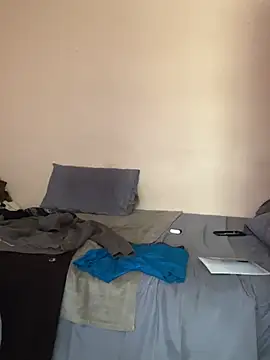 slim thicc1 online show from August 7, 2026, 4:13 pm