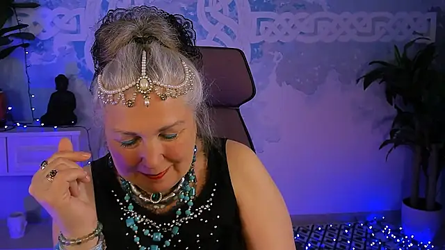 LilaMaharani online show from March 17, 2026, 12:19 pm