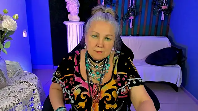 LilaMaharani online show from May 28, 2026, 12:55 pm