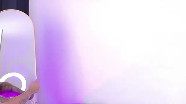 AngelSwift online show from April 28, 2026, 4:44 pm