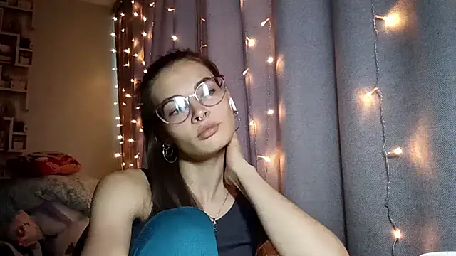 Snapshot of JInaMillsap chatting on April 1, 2026, 7:53 am JInaMillsap online show from April 1, 2026, 7:53 am