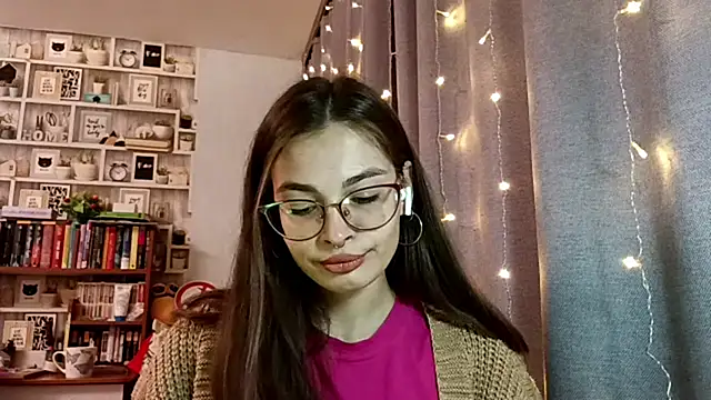 Snapshot of JInaMillsap chatting on March 9, 2026, 10:08 am JInaMillsap online show from March 9, 2026, 10:08 am