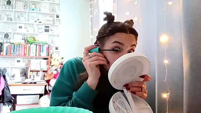 Snapshot of JInaMillsap chatting on March 25, 2026, 6:02 am JInaMillsap online show from March 25, 2026, 6:02 am