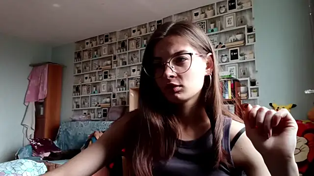 Snapshot of JInaMillsap chatting on April 9, 2026, 7:14 am JInaMillsap online show from April 9, 2026, 7:14 am