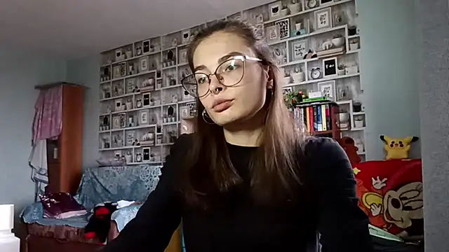 Snapshot of JInaMillsap chatting on April 10, 2026, 7:15 am JInaMillsap online show from April 10, 2026, 7:15 am