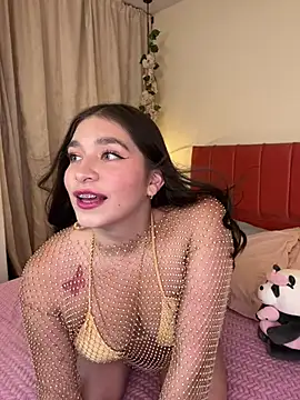 Caandace online show from May 20, 2026, 7:22 pm