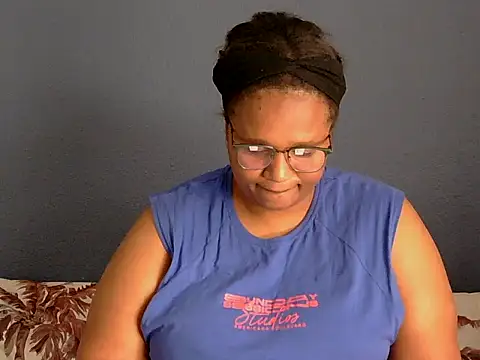Cuddle Zee online show from May 14, 2026, 1:08 pm