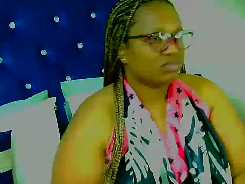 Cuddle Zee online show from April 6, 2026, 3:02 am