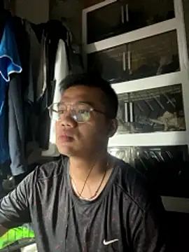Gockhuatsg online show from May 20, 2026, 7:44 pm