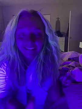 Snapshot of imkhloe chatting on May 23, 2026, 11:48 pm imkhloe online show from May 23, 2026, 11:48 pm